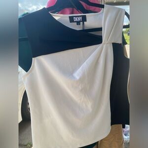 DKNY Blouse in Black and White